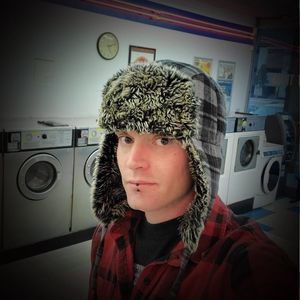 Meet your Posher, Julian